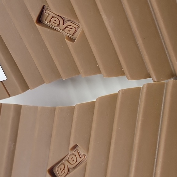 TEVA NWT UNIVERSAL CERES SANDALS SIZE 7 HONEY BROWN WOMENS - Picture 12 of 15